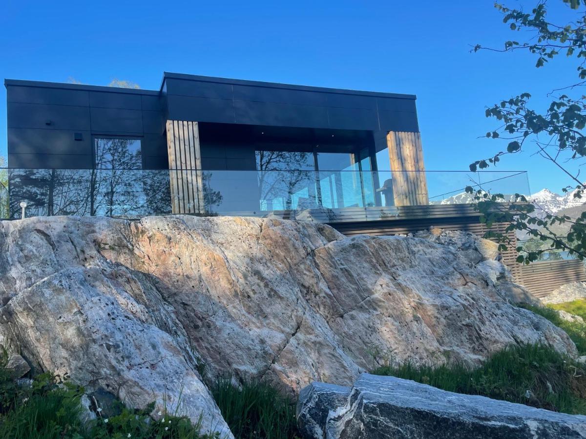 Villa Kristina / Andalsnes Torvik Exterior foto
